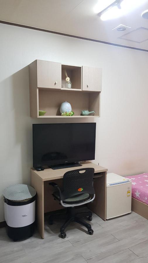 I Want Livingtel Hotel Yongin Bagian luar foto