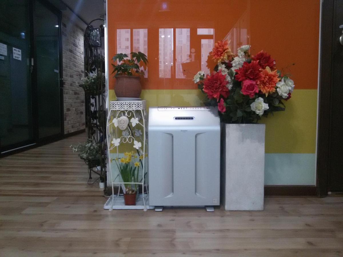 I Want Livingtel Hotel Yongin Bagian luar foto